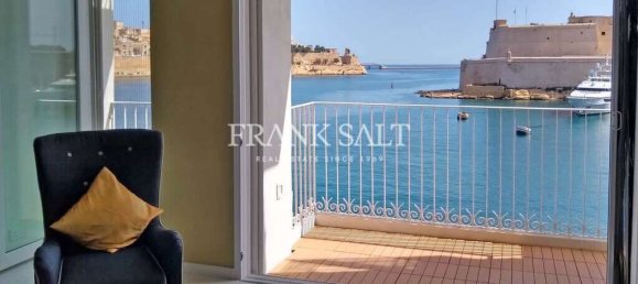 1 غرف نوم طابقين في Senglea, Malta رقم 11060 2