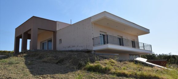 4 bedrooms Commercial property in Thessaloniki, Greece No. 4555 2