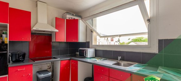 Apartamento de 2 dormitorios en Mantes-la-Jolie, France No. 296044 3