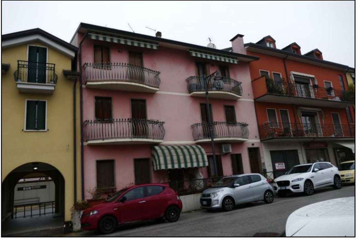 3-salle Appartement à Curtarolo, Italy No. 275001