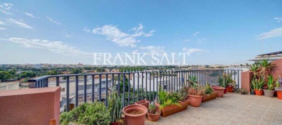 3 غرف نوم بانتهاوس في Zabbar, Malta رقم 2447 3