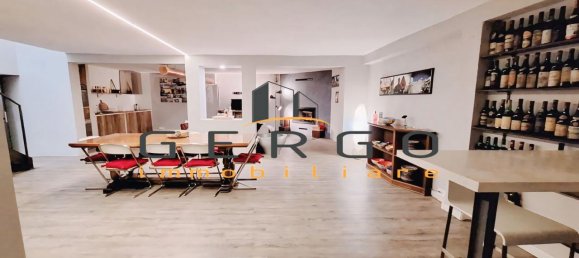 6 rooms Apartment in Padua, Italy No. 2907 11