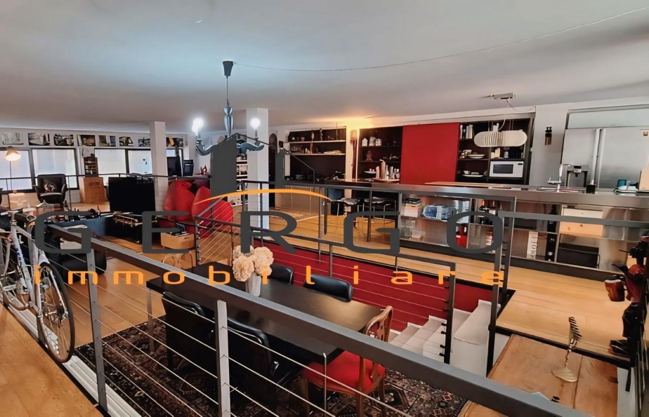 6 rooms Apartment in Padua, Italy No. 2907