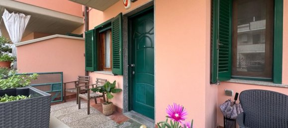 3 bedrooms Apartment in Empoli, Italy No. 350945 3