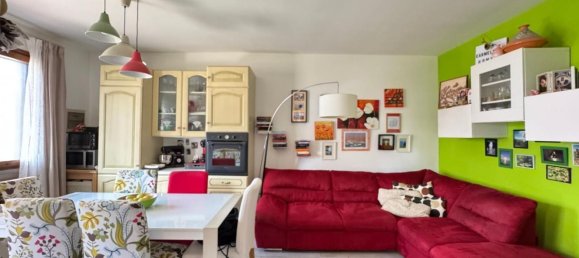 3 bedrooms Apartment in Empoli, Italy No. 350945 8