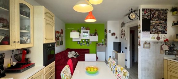 3 bedrooms Apartment in Empoli, Italy No. 350945 9