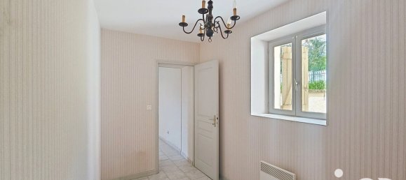 2 bedrooms House in Crezancy-en-Sancerre, France No. 152187 5