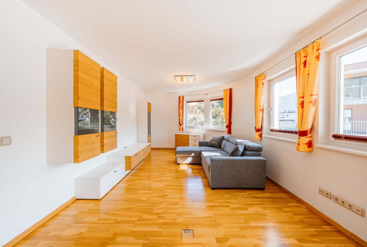 2 rooms Apartment in Zell am See, Austria No. 221377