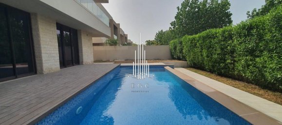 5 bedrooms Villa in Saadiyat Island, UAE No. 40098 2