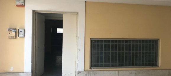 Imóvel comercial em Brescia, Italy 200 m² N.º 258588 4