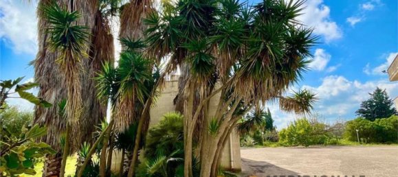 20 rooms Villa in Lecce, Italy No. 203126 18