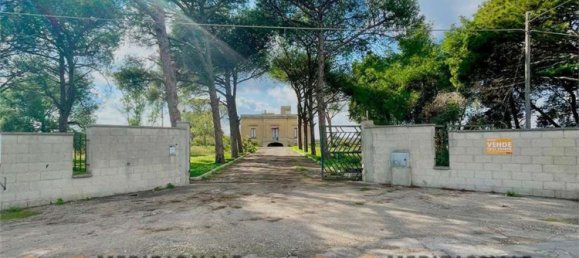 20 rooms Villa in Lecce, Italy No. 203126 23