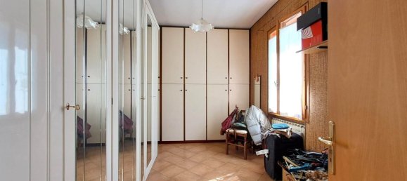 5غرفة فيلا في Valsamoggia, Italy رقم 202482 21