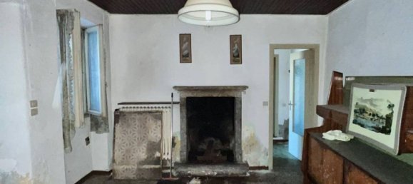 6غرفة شقة في Canzo, Italy رقم 333657 11