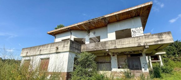 Gebäude in Olgiate Molgora, Italy 2200m², Nr. 287962 15