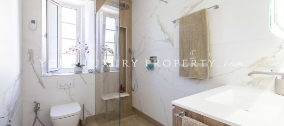 4 bedrooms Villa in Montenegro, Portugal No. 134112 8