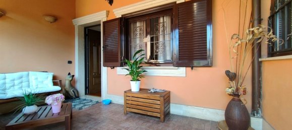 5 rooms Villa in Rome, Italy No. 124086 28