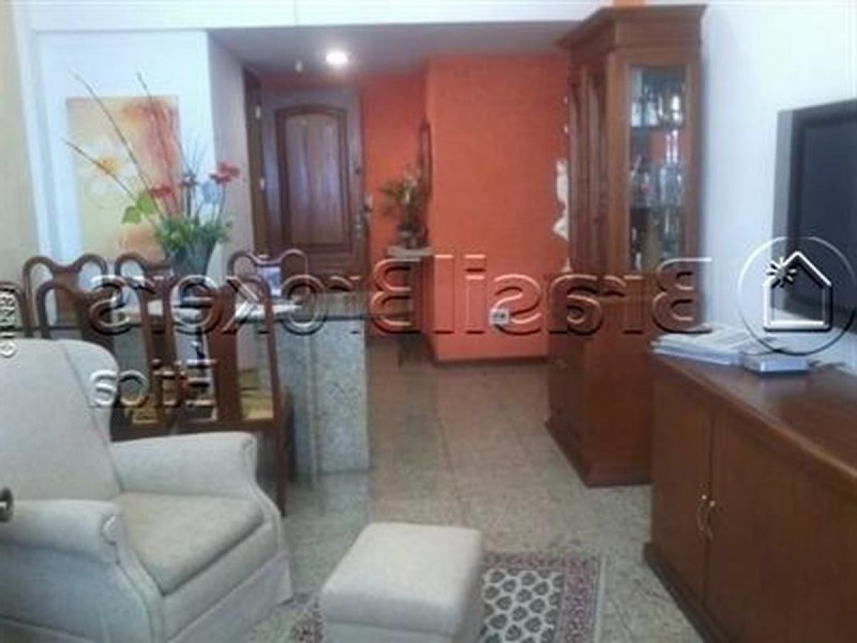 3 bedrooms Apartment in Rio de Janeiro, Brazil No. 502067