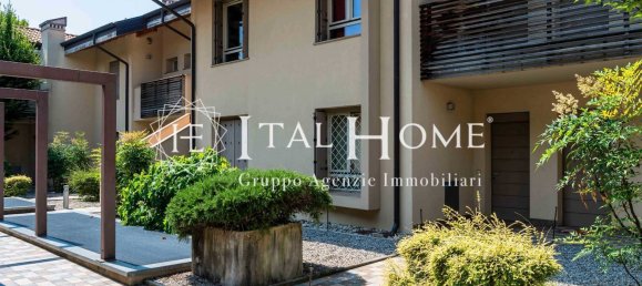 3 rooms Apartment in Bergamo, Italy No. 316111 14