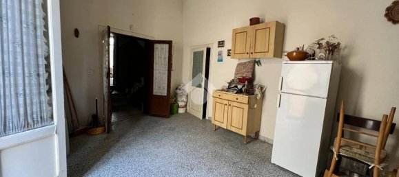 Квартира с 3 комнатами в Грумо Аппула, Италия № 23701 9