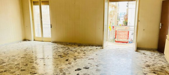 4 Schlafzimmer Wohnung in Mola di Bari, Italy, Nr. 315331 12