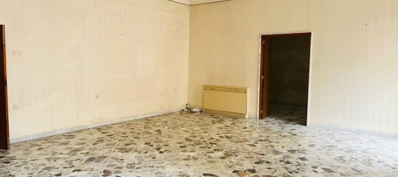 4 Schlafzimmer Wohnung in Mola di Bari, Italy, Nr. 315331 13