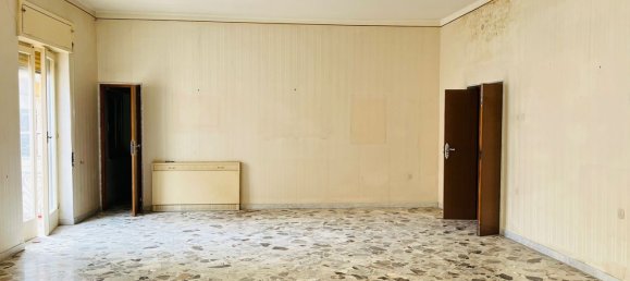 4 Schlafzimmer Wohnung in Mola di Bari, Italy, Nr. 315331 14