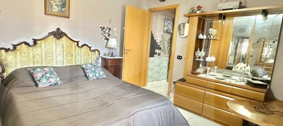 2 bedrooms House in Giugliano in Campania, Italy No. 190202 14