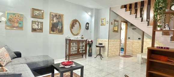 2 bedrooms House in Giugliano in Campania, Italy No. 190202 5