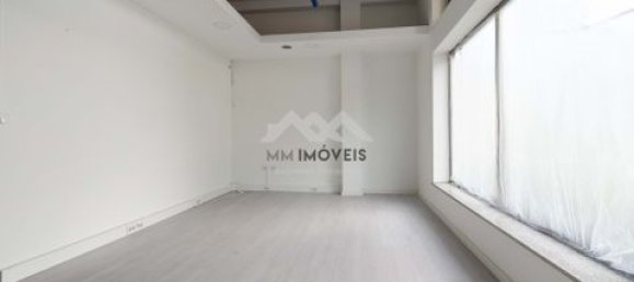 Propriété commerciale à Maia, Portugal 89m² No. 151829 11