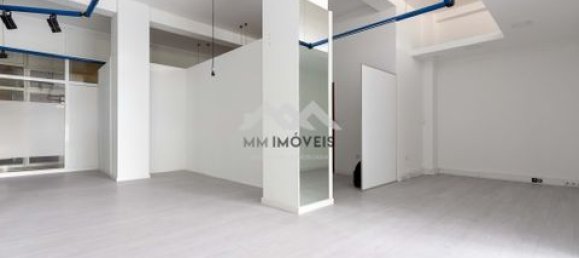 Propriété commerciale à Maia, Portugal 89m² No. 151829 13
