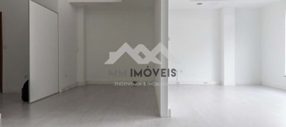 Propriété commerciale à Maia, Portugal 89m² No. 151829 14