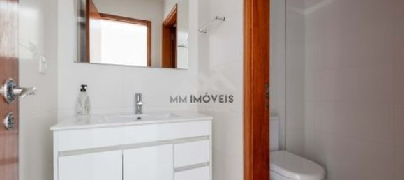 Propriété commerciale à Maia, Portugal 89m² No. 151829 6