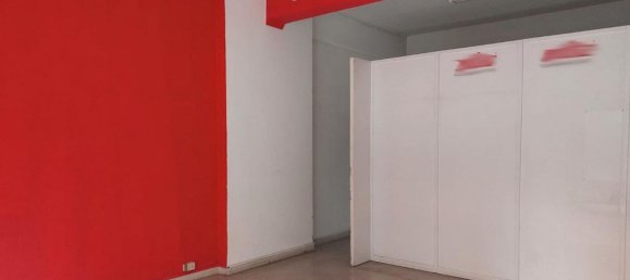 99m² Commercial property in Frosinone, Italy No. 376302 8