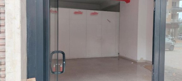 99m² Commercial property in Frosinone, Italy No. 376302 7