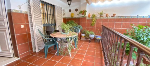 7 bedrooms Townhouse in Andalusia, Spain No. 133491 3