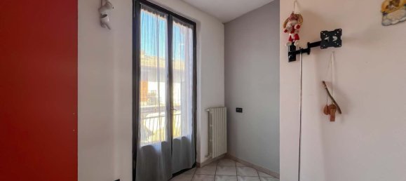 3 bedrooms House in Como, Italy No. 361889 7