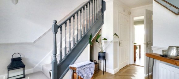 4 bedrooms House in Dartford, United Kingdom No. 4915 18