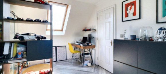 4 bedrooms House in Dartford, United Kingdom No. 4915 12