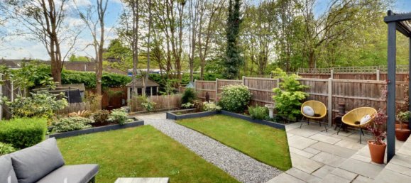 4 bedrooms House in Dartford, United Kingdom No. 4915 3