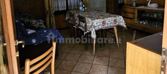 3 bedrooms Villa in Fonzaso, Italy No. 250889 18