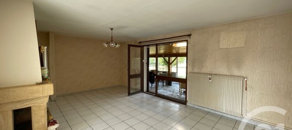 Casa de 4 dormitorios en Vayres, France No. 279451 3