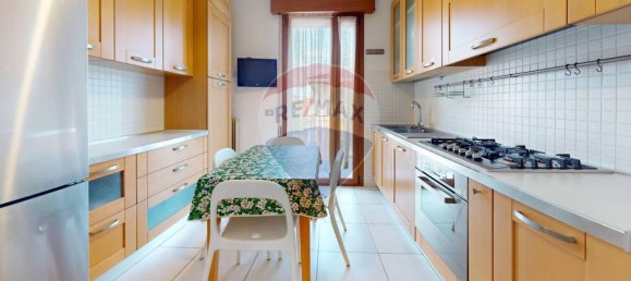 Квартира с 3 спальнями в Виченца, Италия № 324353 10