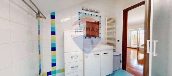 Квартира с 3 спальнями в Виченца, Италия № 324353 28