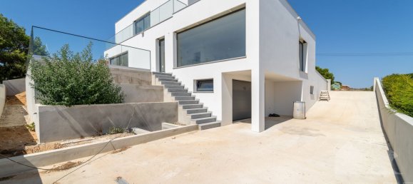 Дом с 4 спальнями в Алжезур, Португалия № 131781 9