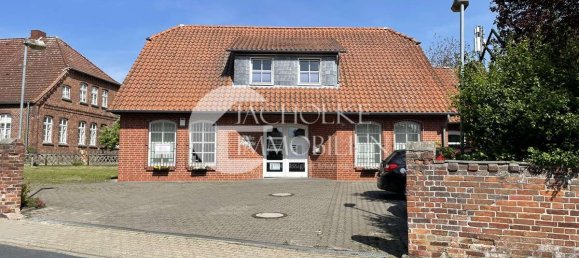 2 bedrooms Building in Uelzen, Germany No. 70694 2