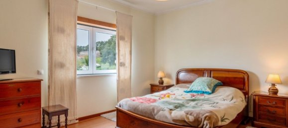 4 bedrooms House in Caldas da Rainha, Portugal No. 146719 9