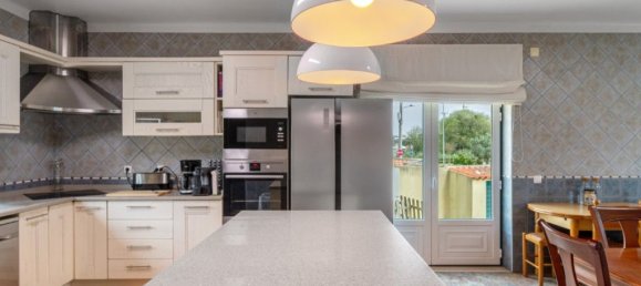 4 bedrooms House in Caldas da Rainha, Portugal No. 146719 4