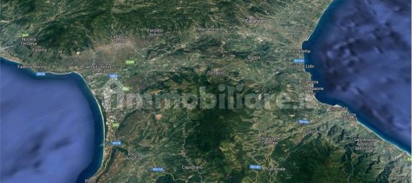 4 bedrooms Apartment in Settingiano, Italy No. 184196 20