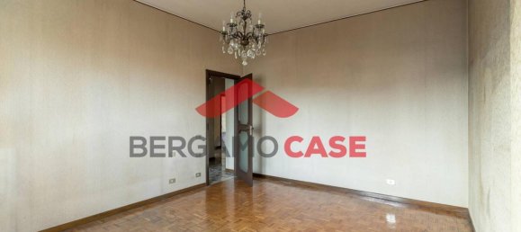 2 rooms Apartment in Curno, Italy No. 37471 7